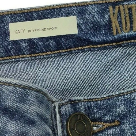 Kut From The Kloth Womens Shorts Katy Boyfriend Jean Destroyed Denim Size 0 NWT - Picture 4 of 4